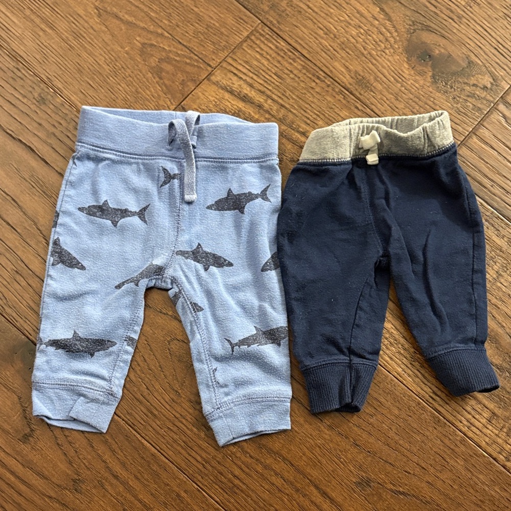 Baby Shark Print and Navy Jogger Pants Set